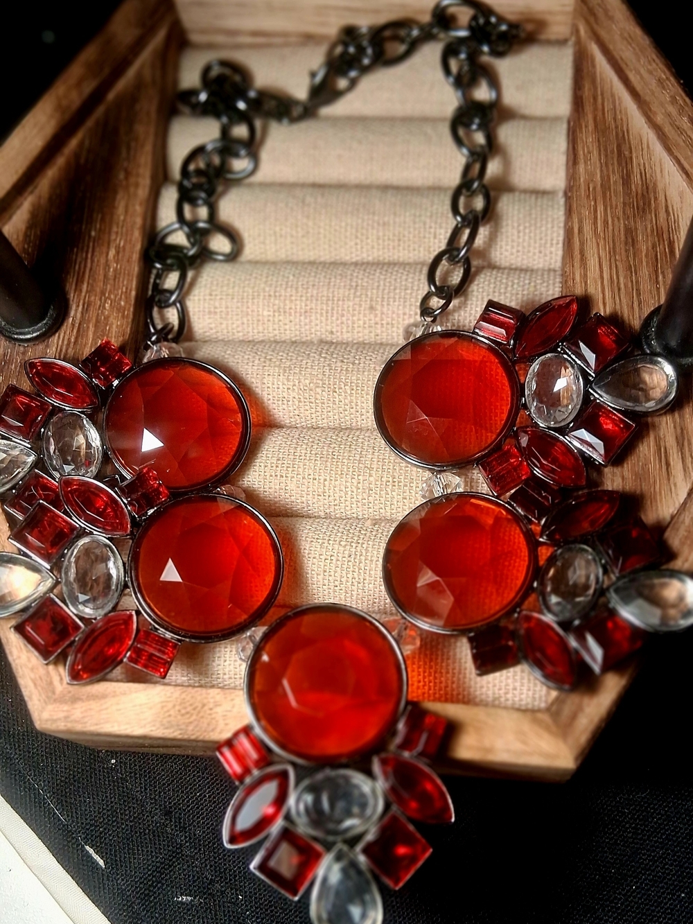 Elegant Red Crystal Bib Necklace with Silver-Tone Chain